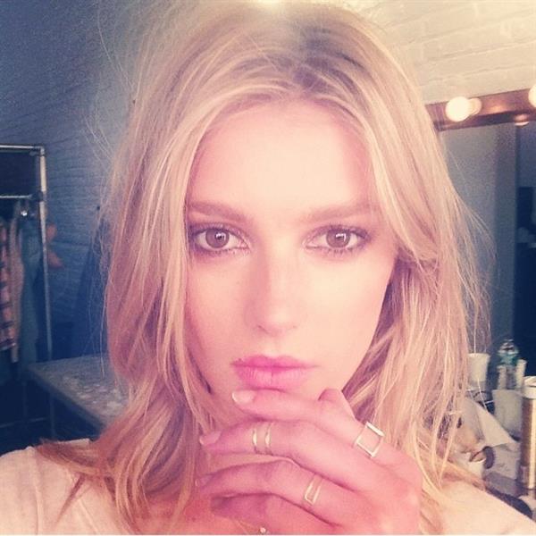 Sigrid Agren taking a selfie