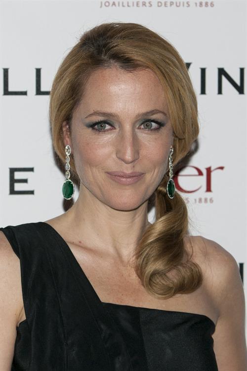 Gillian Anderson attends private dinner hosted by William Vintage February 8, 2013 in London 