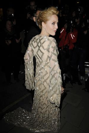 Gillian Anderson  Harper’s Bazaar Women of the Year Awards in London - October 31, 2012 