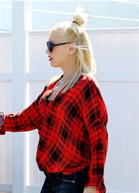 Gwen Stefani in Malibu 10/19/13  