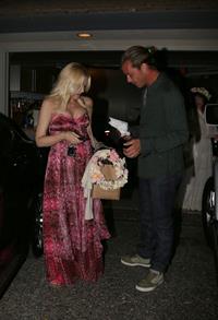 Gwen Stefani seen at a friend's house for a baby shower in Los Feliz Nov 4, 2013 