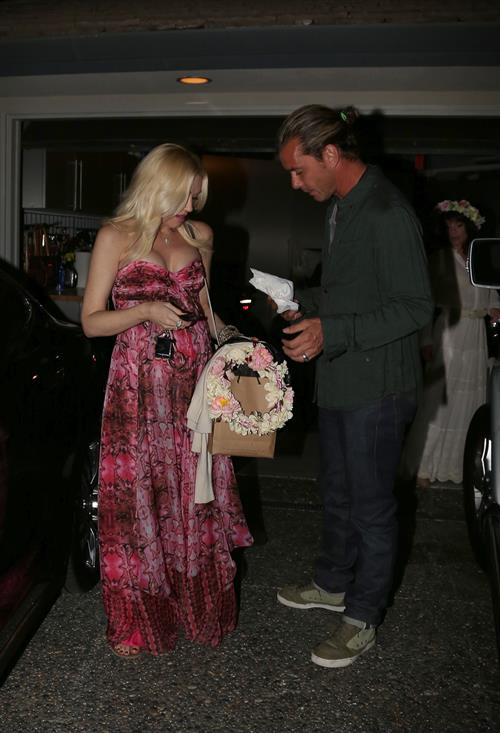 Gwen Stefani seen at a friend's house for a baby shower in Los Feliz Nov 4, 2013 