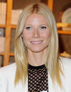 Gwyneth Paltrow Book signing at Williams-Sonoma in Beverly Hills on Apr. 5, 2013 