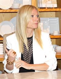 Gwyneth Paltrow Book signing at Williams-Sonoma in Beverly Hills on Apr. 5, 2013 