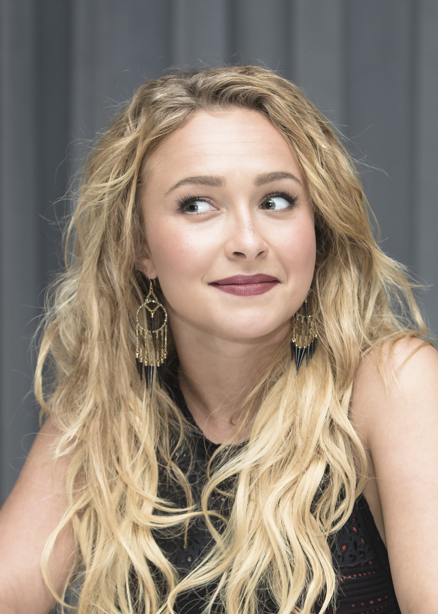 Hayden Panettiere Pictures Hayden Panettiere Nashville Season 2 Press Conference In Los