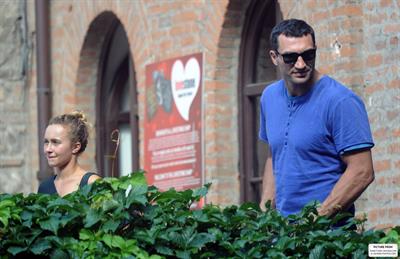 Hayden Panettiere & Wladimir Klitschko checking out the sights in Verona, Italy on June 6, 2013