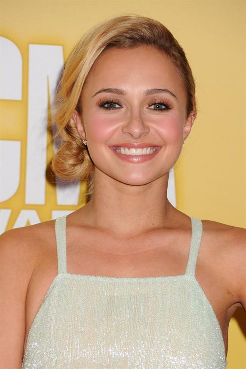 Hayden Panettiere 46th annual CMA Awards in Nashville 11/01/12 