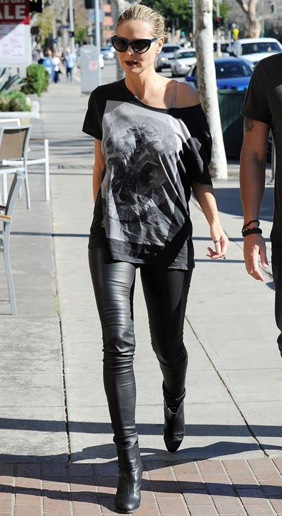 Heidi Klum Grocery shopping in Brentwood