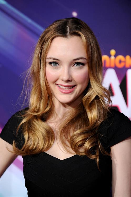 Victory Van Tuyl TeenNick HALO awards in Hollywood 11/17/12 