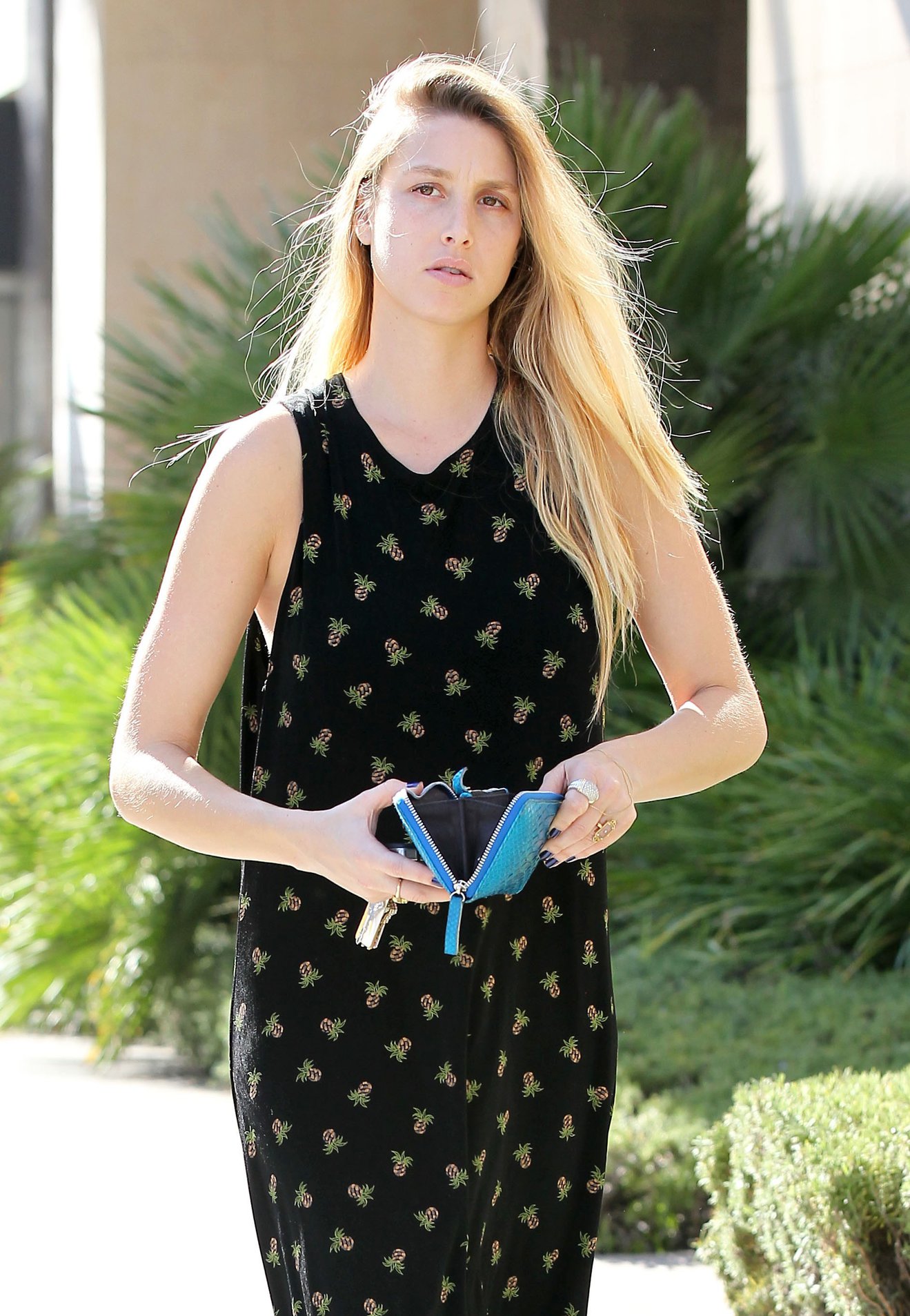 Whitney Port Running errands in Brentwood (October 13, 2012) 