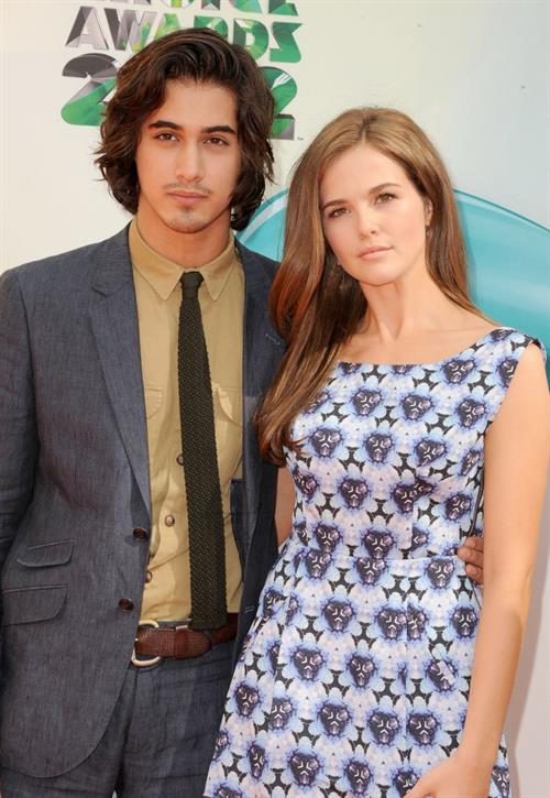 Zoey Deutch 25th annual Kids Choice Awards 3/31/12 