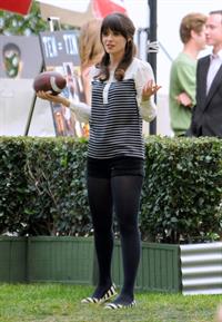 Zooey Deschanel  New Girl  set candids in LA 1/23/13  