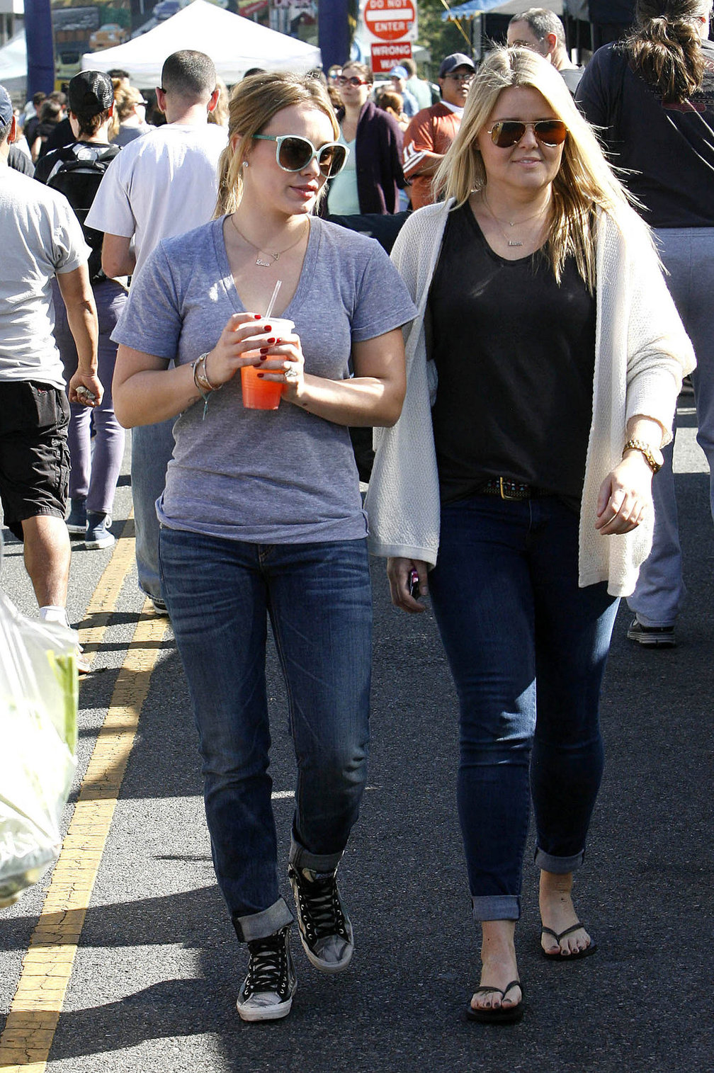 Hilary Duff – Farmers Market in Studio City 11/10/13  