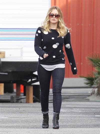 Hilary Duff - Spotted on the set for Raising Hope in Chatsworth on January 29, 2013