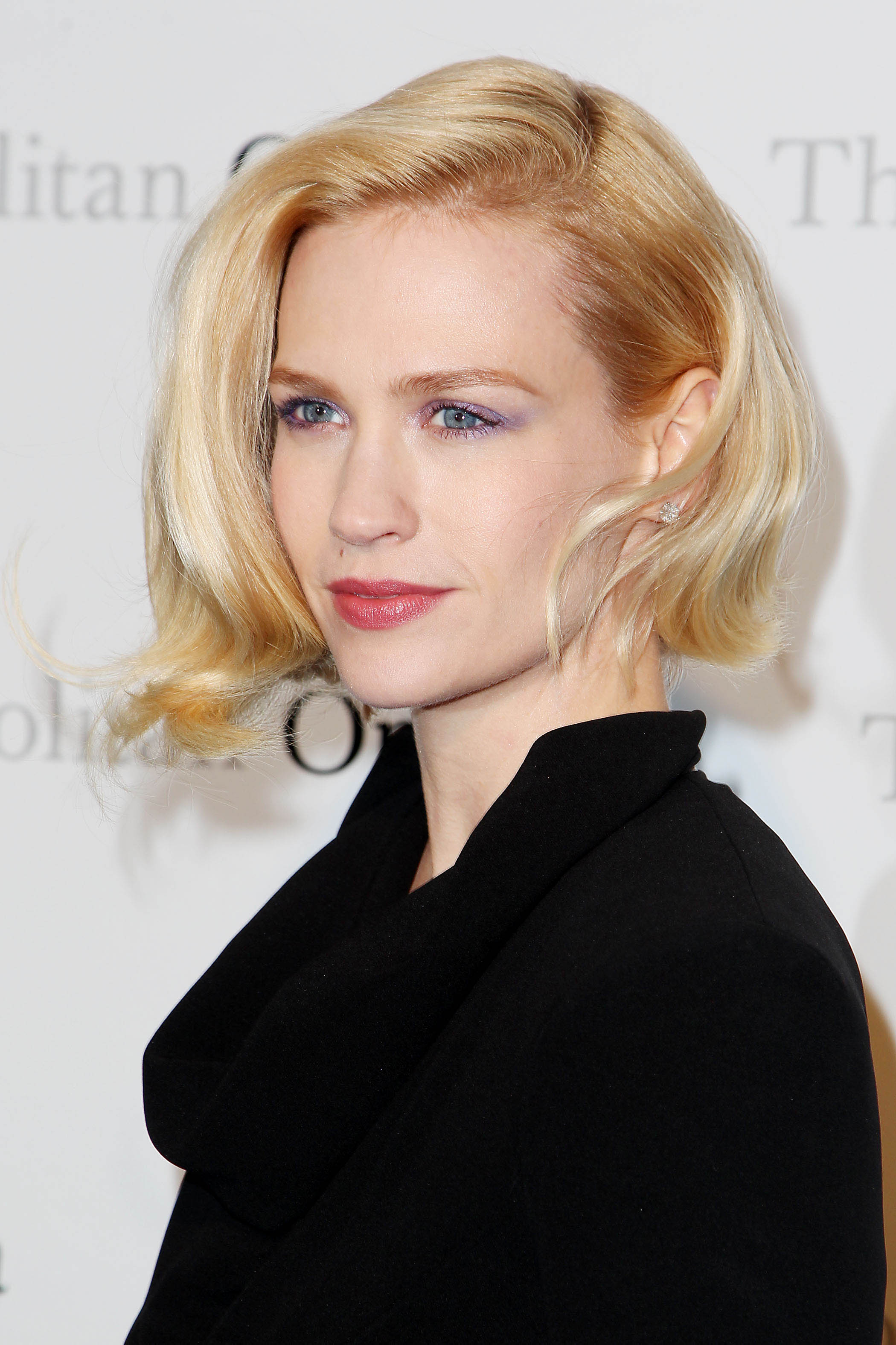 January Jones Metropolitan Opera Gala Premiere of Manon in New York on March 26, 2012 