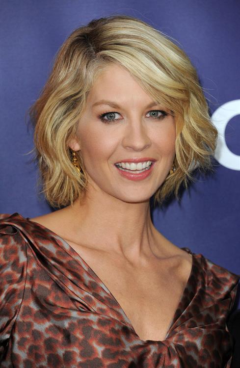 Jenna Elfman Jenna Elfman poses at the 2013 NBC Universal TCA Winter Press Tour January 6, 2013 