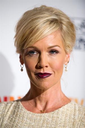 Jennie Garth Inner-City Arts Gala (Oct 17, 2012) 