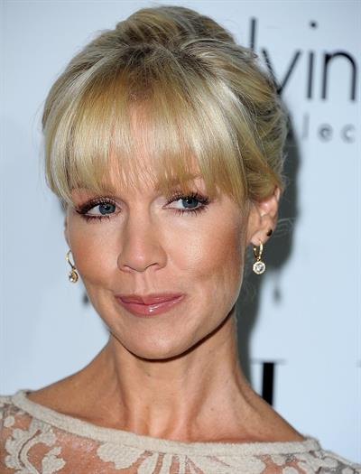 Jennie Garth 19th Annual ELLE Women In Hollywood Celebration (Oct 15, 2012) 