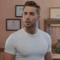 Dustin Milligan