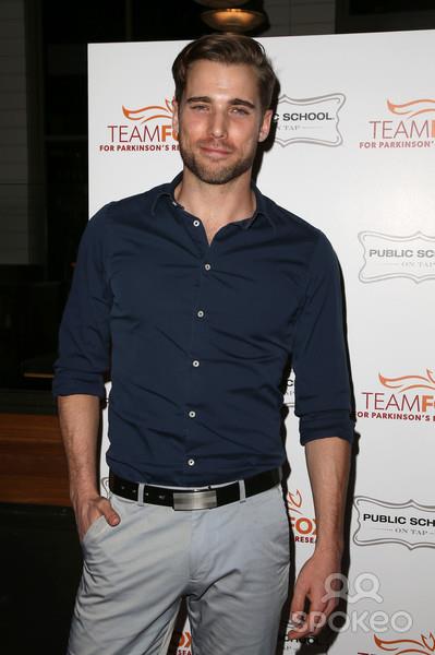 Dustin Milligan