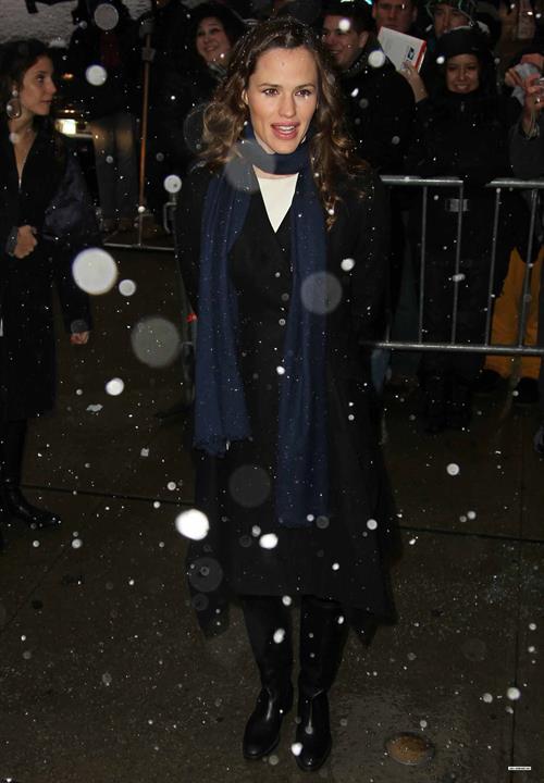 Jennifer Garner arriving at the Good Morning America Studios in New York City February 10, 2010