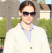 Jennifer Garner - Spotted in Los Angeles on January 30, 2013