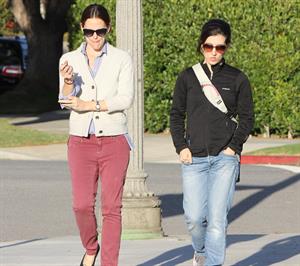 Jennifer Garner - Spotted in Los Angeles on January 30, 2013