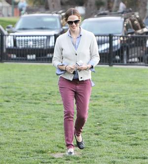 Jennifer Garner - Spotted in Los Angeles on January 30, 2013