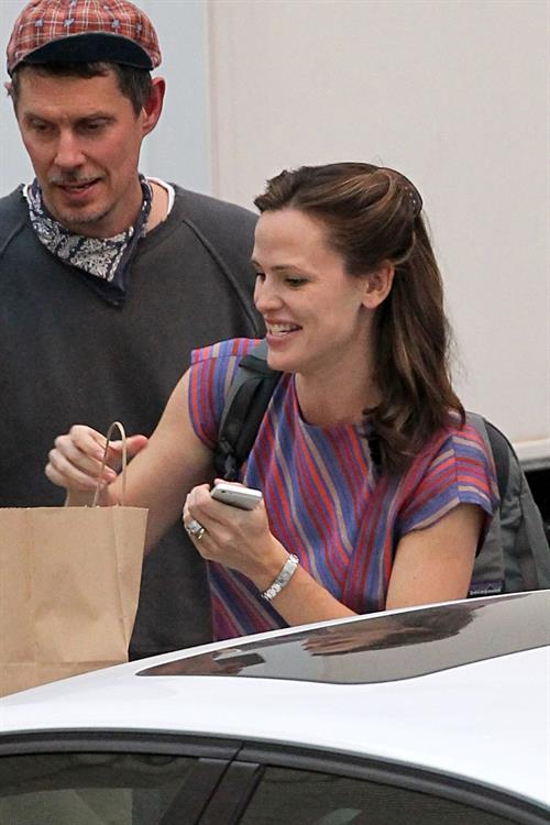 Jennifer Garner Filming 'Dallas Buyers Club' in New Orleans (November 15, 2012) 