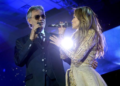 Jennifer Lopez Pictures Jennifer Lopez Muhammad Ali's Celebrity Fight Night XIX in Phoenix, Mar. 23, 2013