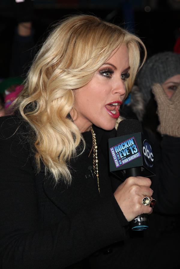 Jenny McCarthy New Year's Eve 2013 at Times Square in NYC 12/31/12 