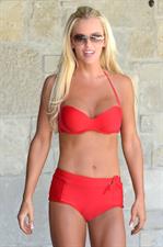 Jenny McCarthy - bikini photoshoot in Chicago