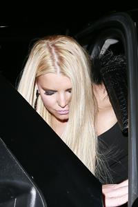 Jessica Simpson – Mastros Steakhouse candids LA 10/31/13  
