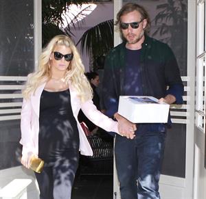 Jessica Simpson at The Ivy in Beverly Hills 2/14/13 