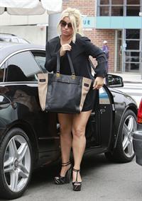 Jessica Simpson Outside Saks Fifth Avenue with a friend in Beverly Hills (October 20, 2012) 