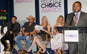 Kaley Cuoco People's Choice Awards 2013 Nomination Announcements (November 15, 2012) 
