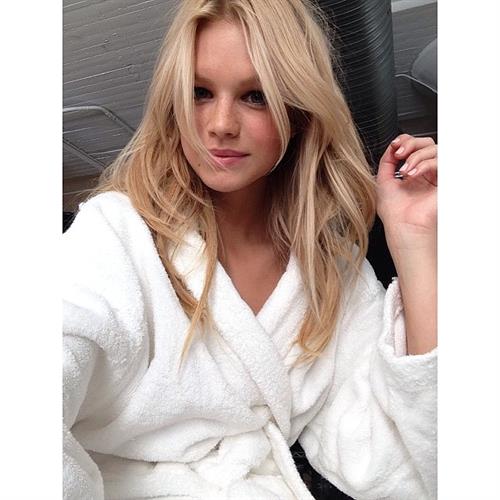 Nadine Leopold taking a selfie