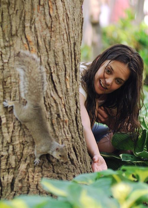 Katie Holmes Films  Mania Days  in Washington Square Park (May 21, 2013) 