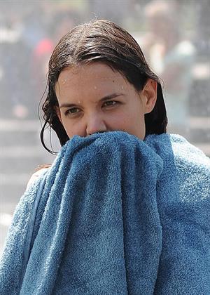 Katie Holmes Pictures Katie Holmes Films  Mania Days  in Washington Square Park (May 21, 2013)