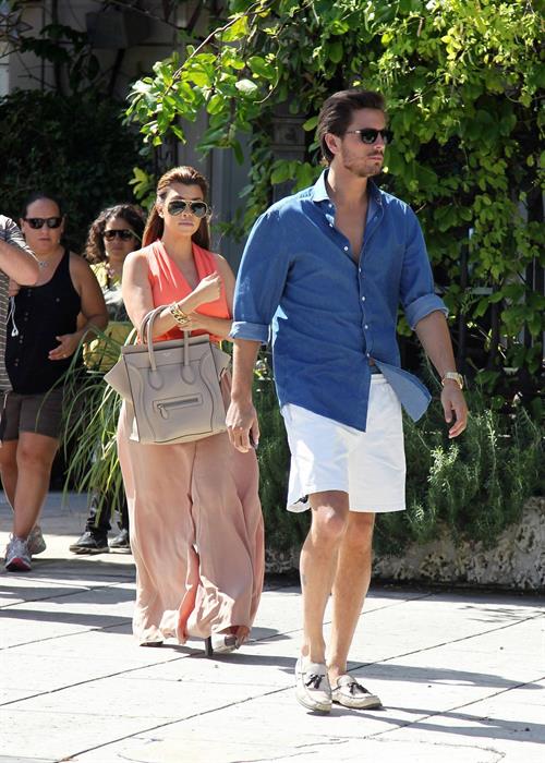 Kourtney Kardashian Leaving Sugarcane Restaurant with Scott Disick after lunch in Miami (October 22, 2012) 