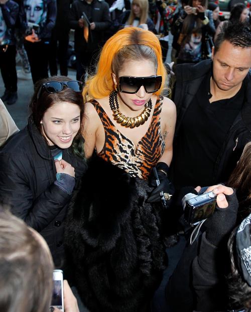 Lady Gaga Pictures Lady Gaga - Signs autographs heading to 4th of July private party in Melbourne (July 4, 2012)