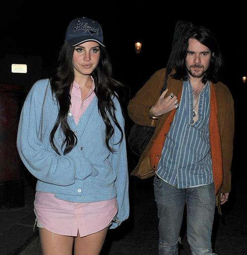 Lana Del Rey Pictures Lana Del Rey night out in London (11.07.2013)