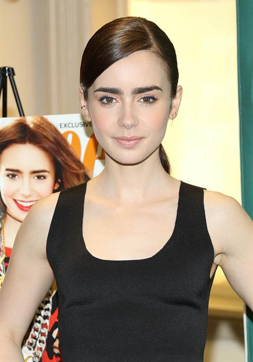 Lily Collins Seventeen Magazine September Cover Issue Celebration - New York, Aug. 6, 2013 