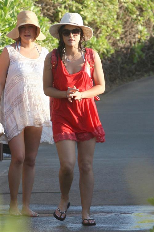 Lucy Hale Bikini Pictures Lucy Hale On the Beach with her boyfriend Graham Rogers and friends, Hawaii, on June 6, 2013