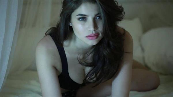 Anne Curtis