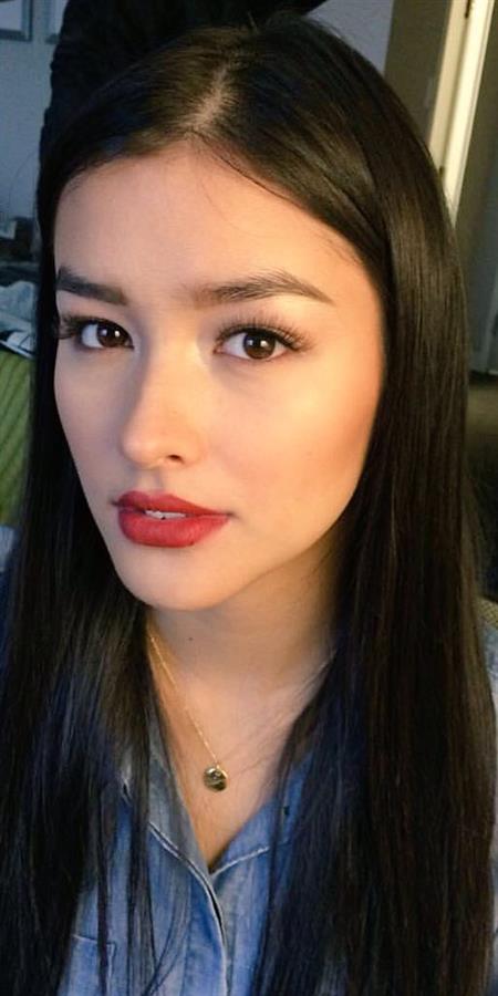 Liza Soberano