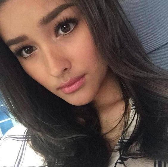 Liza Soberano