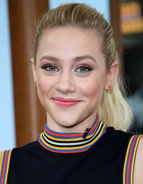 Lili Reinhart