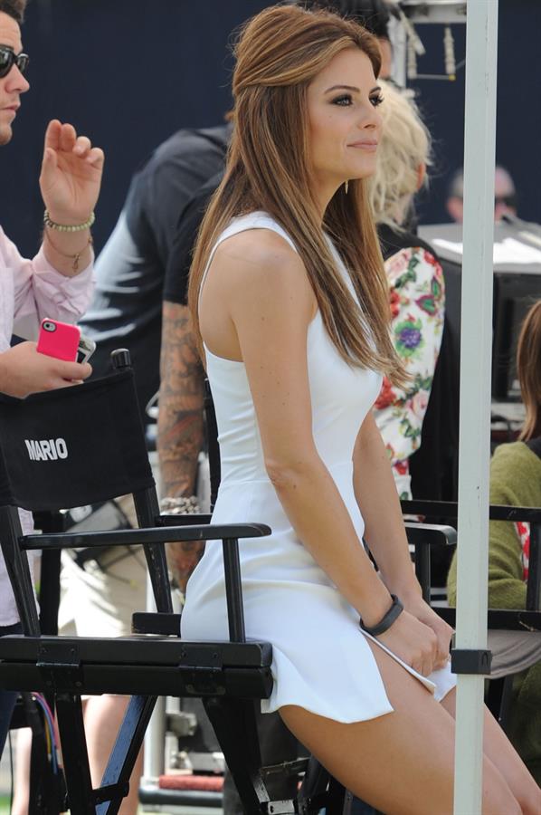 Maria Menounos On the set of Extra in Los Angeles on August 20, 2013