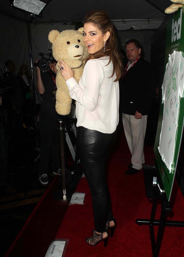 Maria Menounos The Variety 3rd Annual Power Of Comedy Event in Los Angeles 11/17/12 